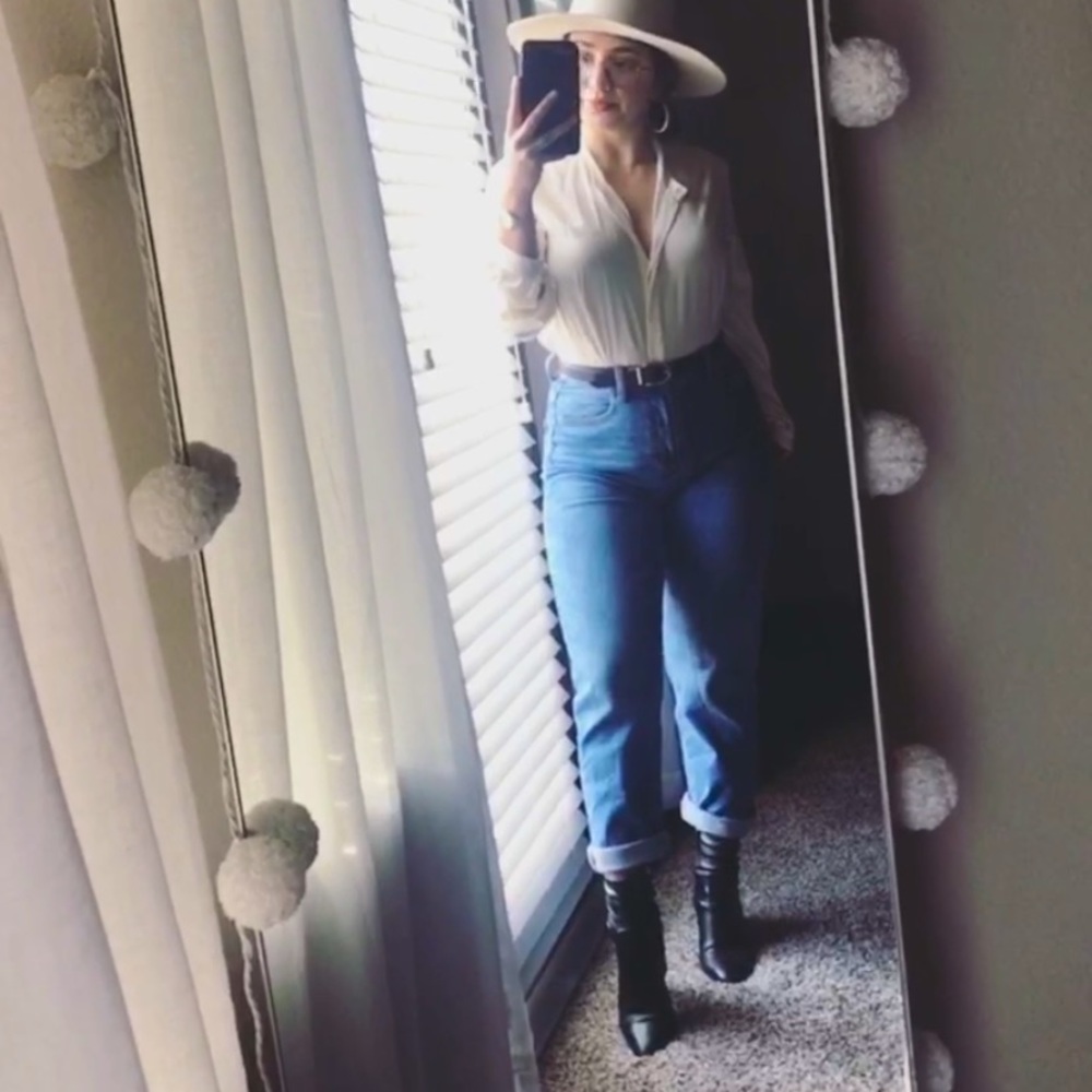 Fashion Nova Mom Jeans(I Got It From My Mama Jeans